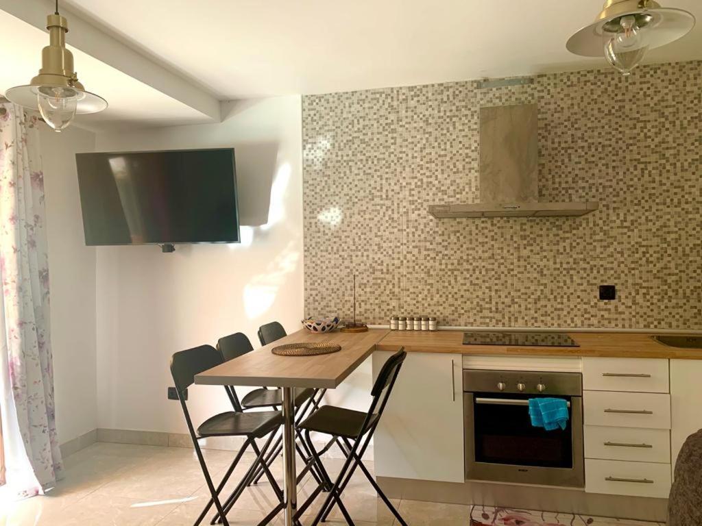 Duplex-Bungalow In Playa De Las Americas,3 Minutes Near The Best Beaches In Tenerife Exteriör bild